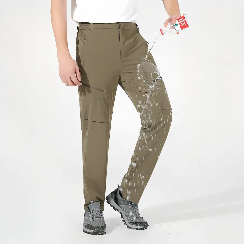 Pantalon cargo de randonnée homme léger et déperlant