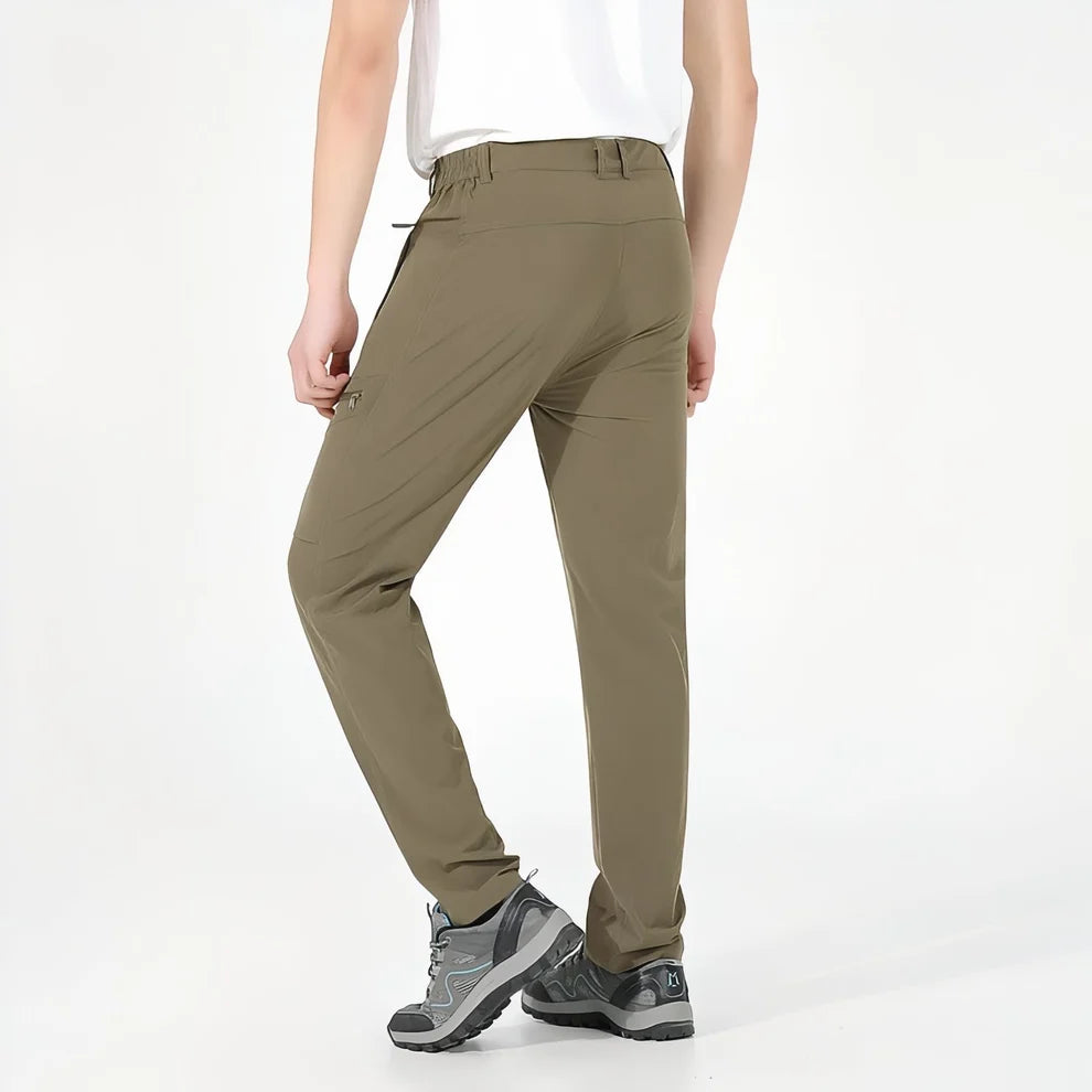 Pantalon cargo de randonnée homme léger et déperlant