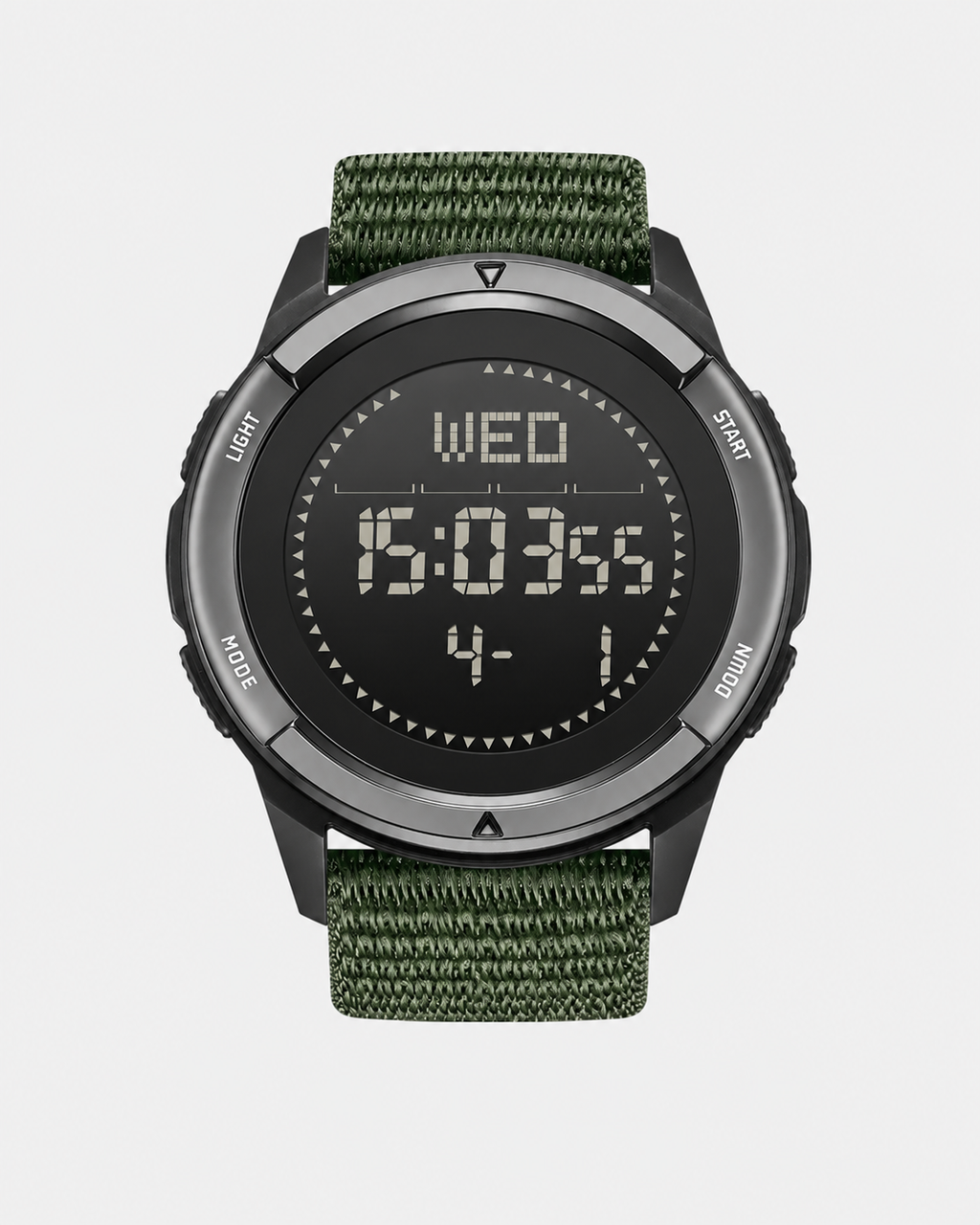 Montre digital de randonnée en carbone