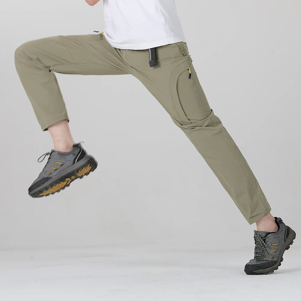 Pantalon de trekking extensible homme à poches zippées