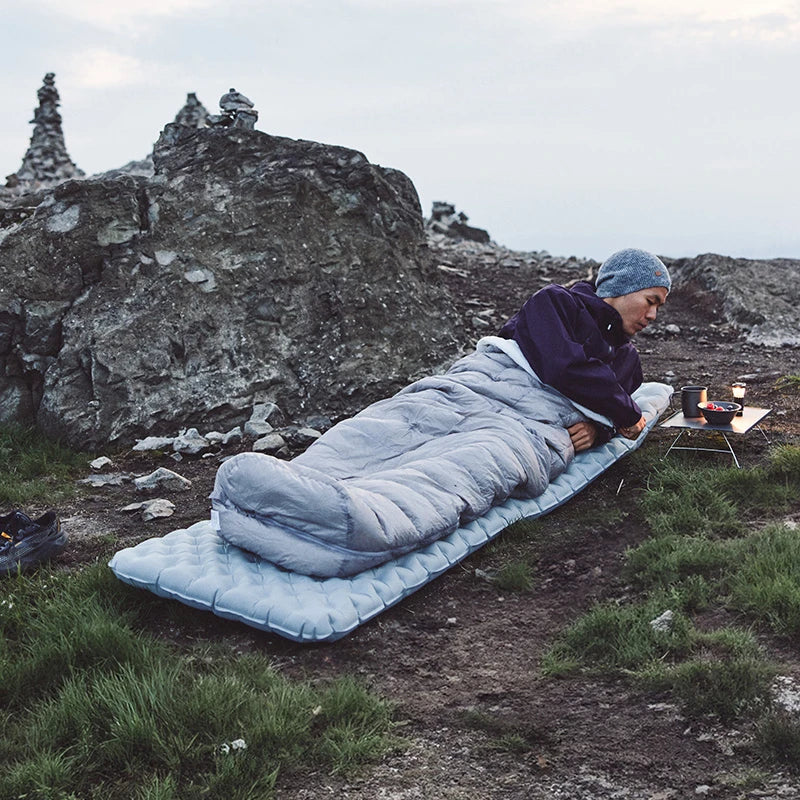 matelas de camping gonflable et léger