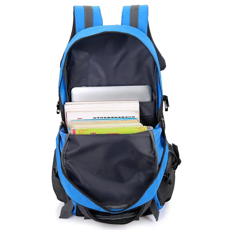 Sac à dos de randonnée en nylon avec housse de pluie