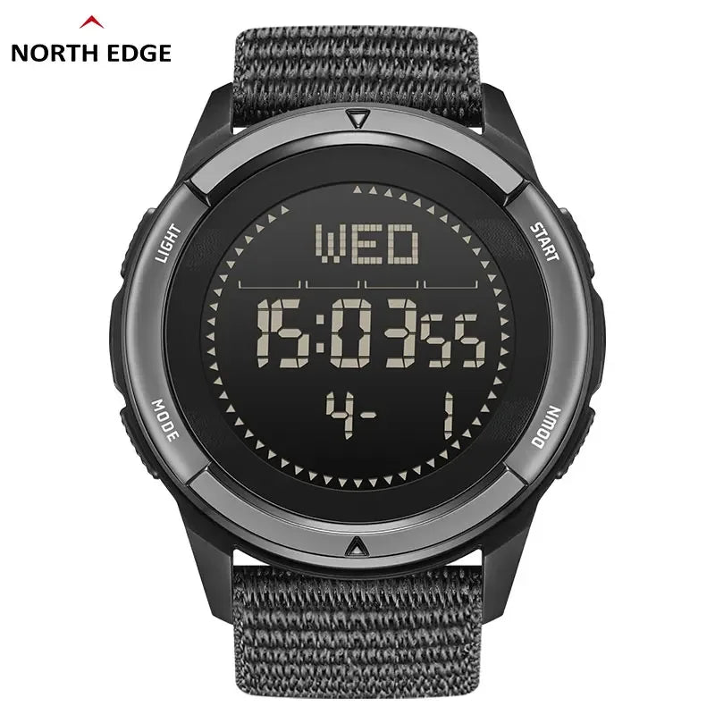 Montre digital de randonnée en carbone
