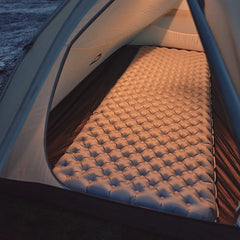 Matelas de camping gonflable et léger