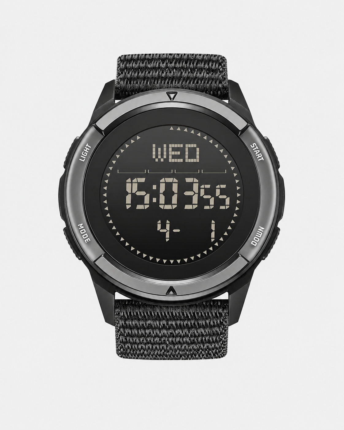 Montre digital de randonnée en carbone
