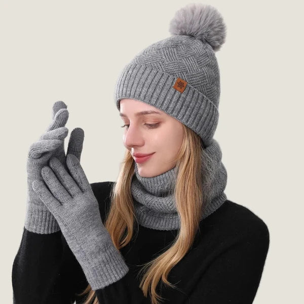 Ensemble bonnet à pompon, tour de cou et gants tactiles